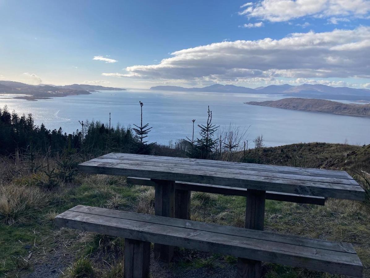 Craigneuk Near Oban, Stunning Home With Sea Views Exteriér fotografie